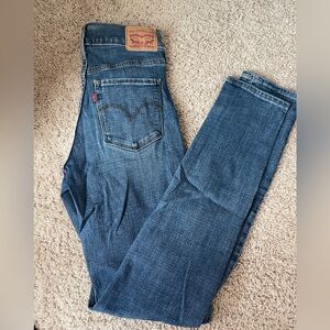 Levi’s Jeans